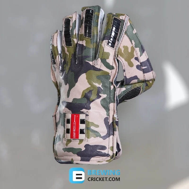 insulated snow gloves for winter protection-Gray-Nicolls Players Edition - Keeping Gloves