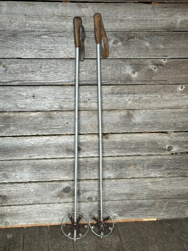 Ski poles valley-Swiss Army Ski Poles - Vintage